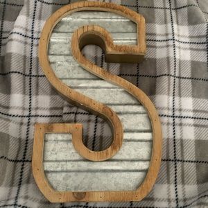 HOME DECOR